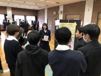 多目的ホールでのポスター発表①