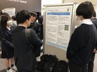 科学研究部の発表の様子