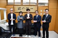 講演を終えて（校長室にて）